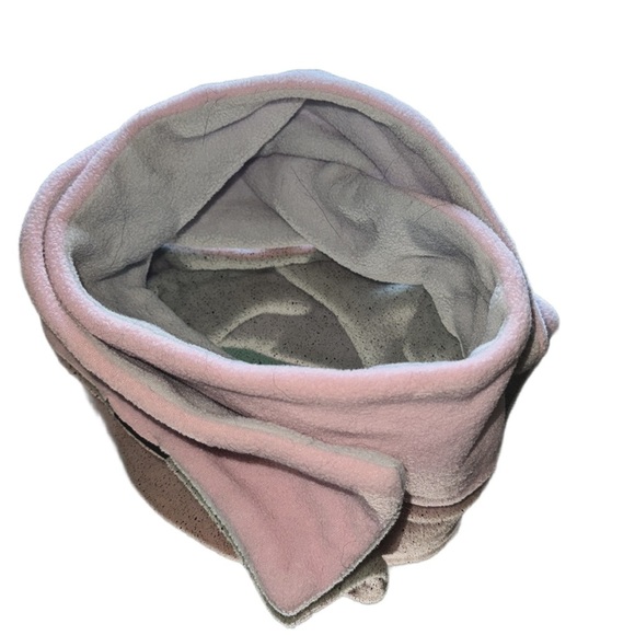 Youth girls reversible neck scarf pink/gray 44inches - Picture 2 of 2